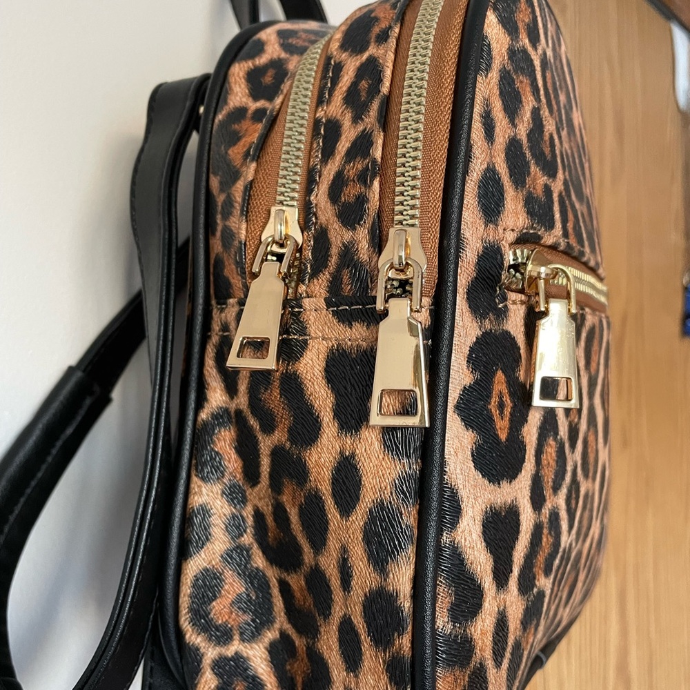 Leopard Print Backpack - Picture 3 of 12